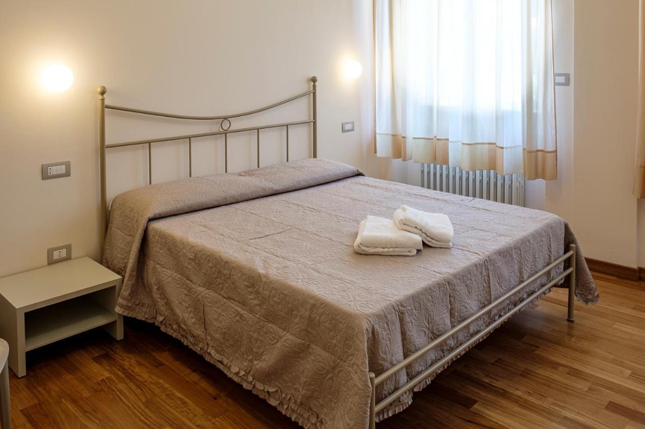 Hotel A Casa Di Leo à Ascoli Piceno Extérieur photo